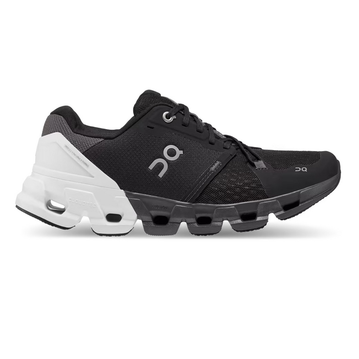 Cloudflyer 4 Women's Shoes - Black / White - Sneakerofhome - On Running - discount sneaker